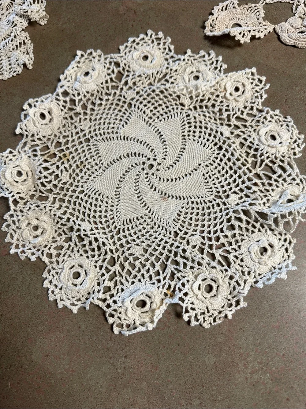 Vintage Handmade Crochet Lace Doilies White Set of 4 Pinwheel Rose
